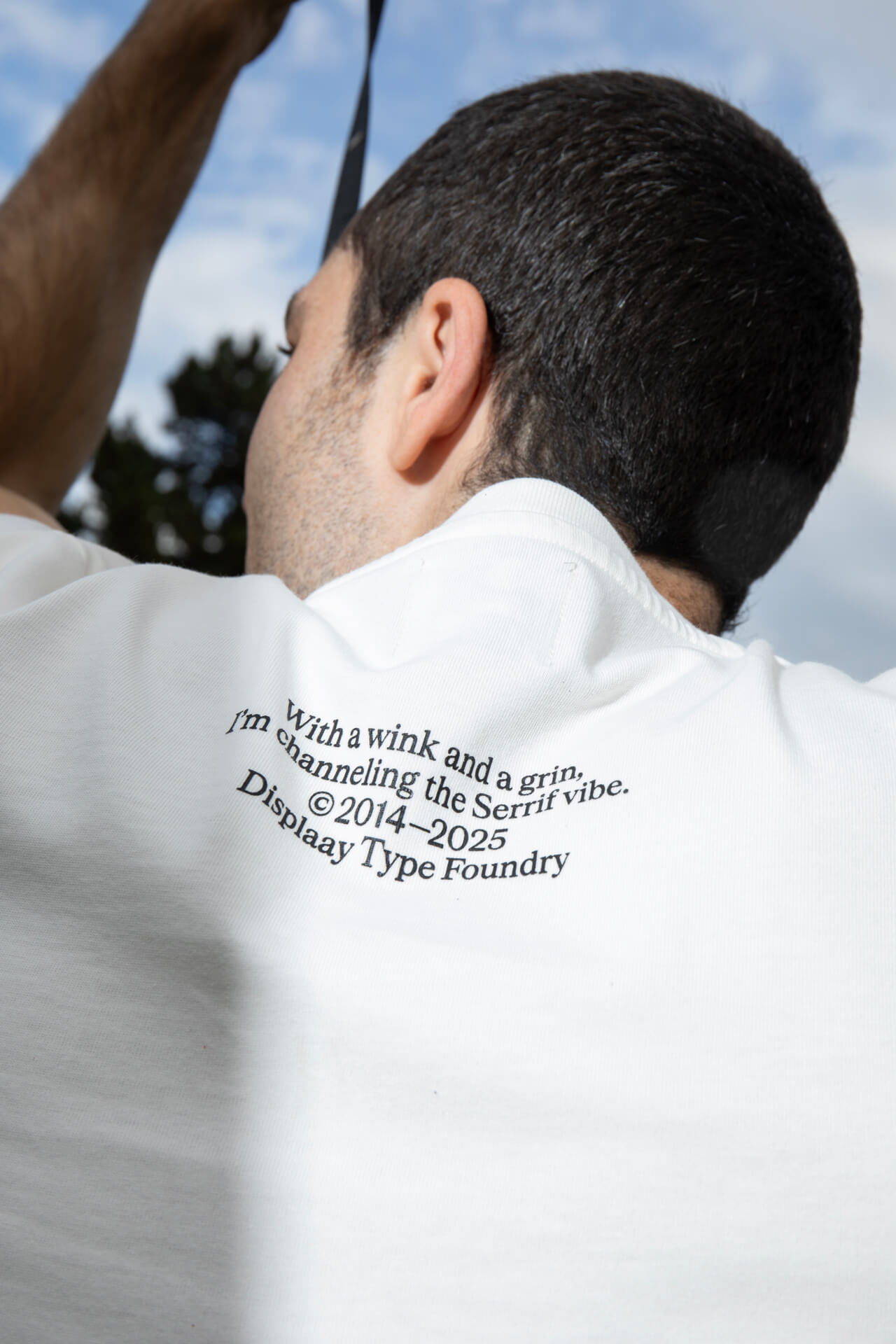 Serrif T-SHIRT