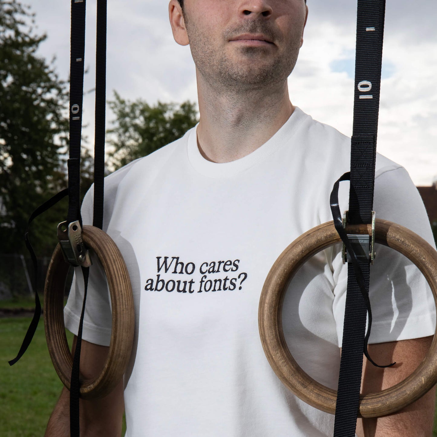 Serrif T-SHIRT
