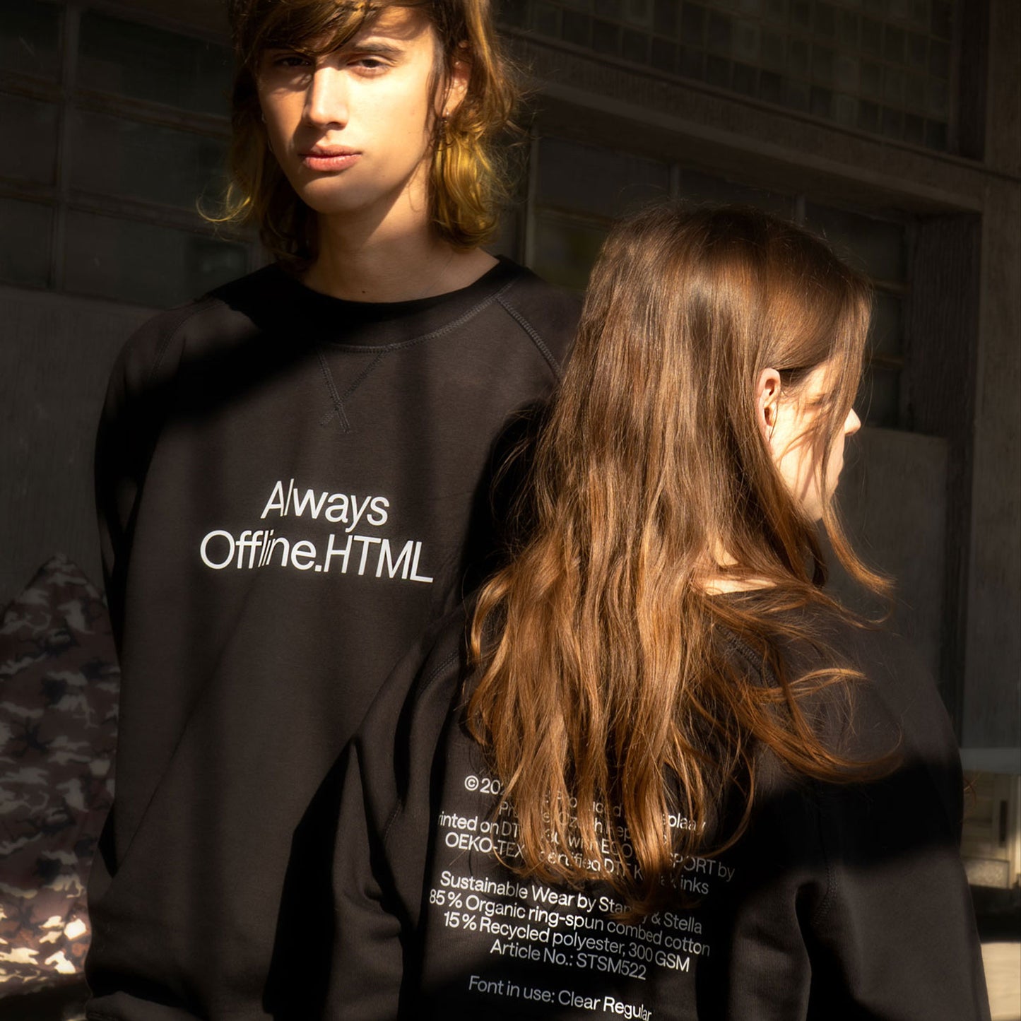 Offline BLACK SWEATSHIRT